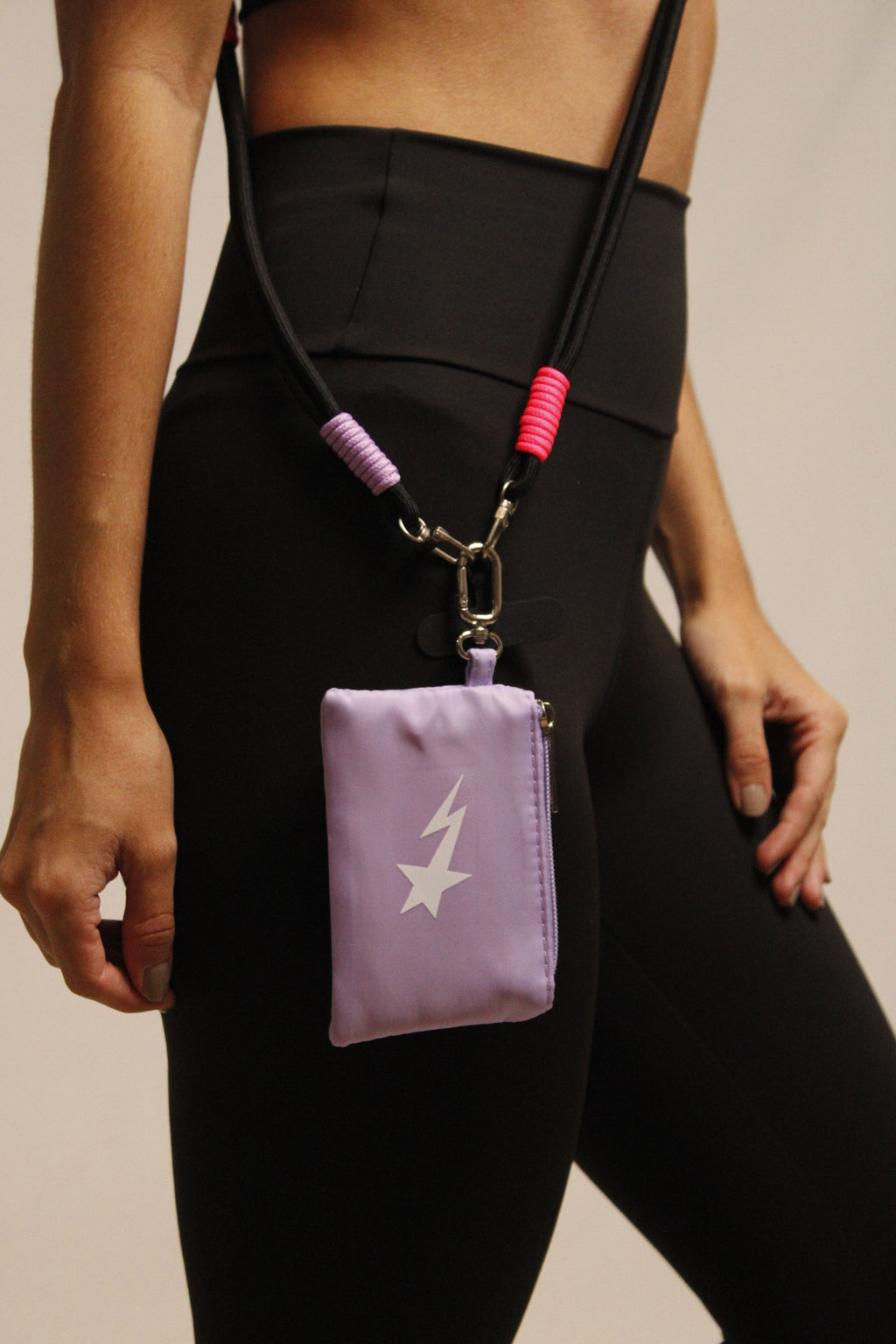 Strap Tania Negro-Cereza-Lavanda